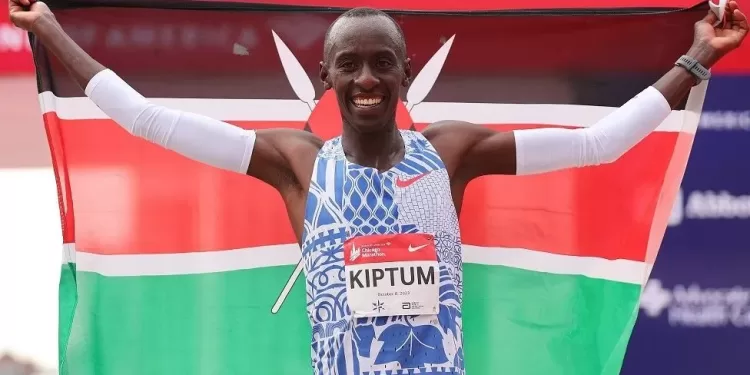 Kelvin Kiptum broke Eliud Kipchoge's world record in Chicago last October