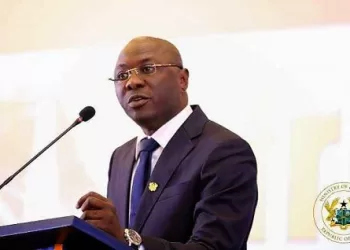 Government fails to reach debt deal with international bondholders to restructure $13bn