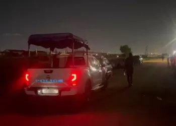 Police on manhunt for gunmen who shot two officers at Trassacco