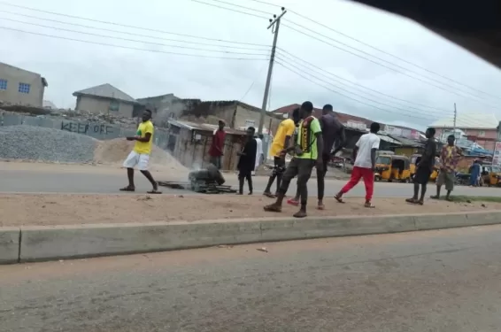 Protest in Nigeria turns violent as youths clash with police in Kurudu, Abuja